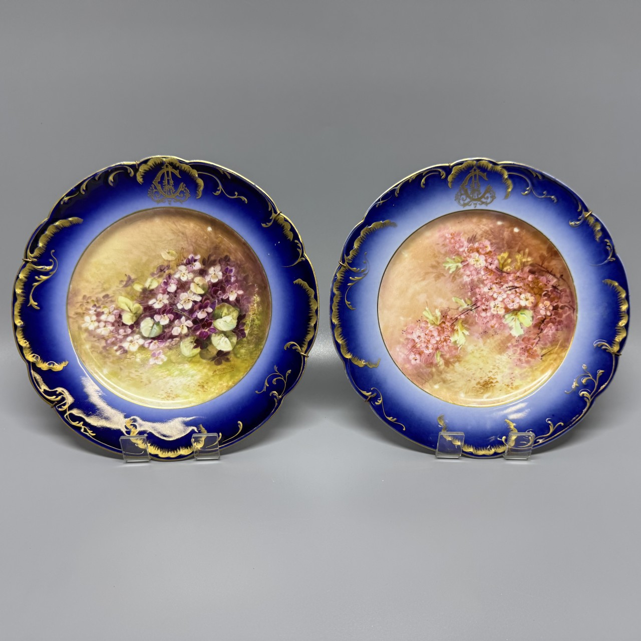 Тарелки декоративные «Фиалки»