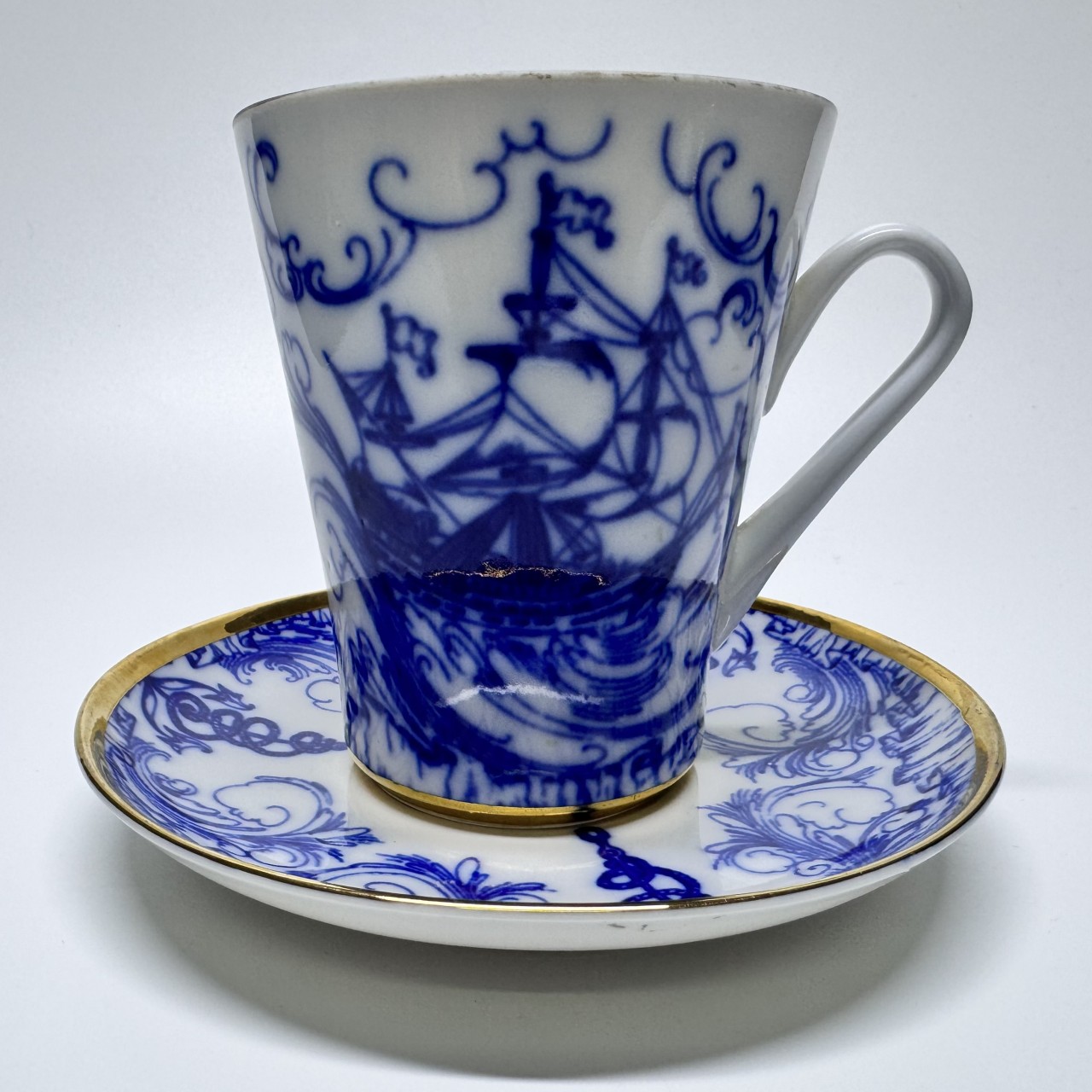 Чайная пара «По волнам, по морям»