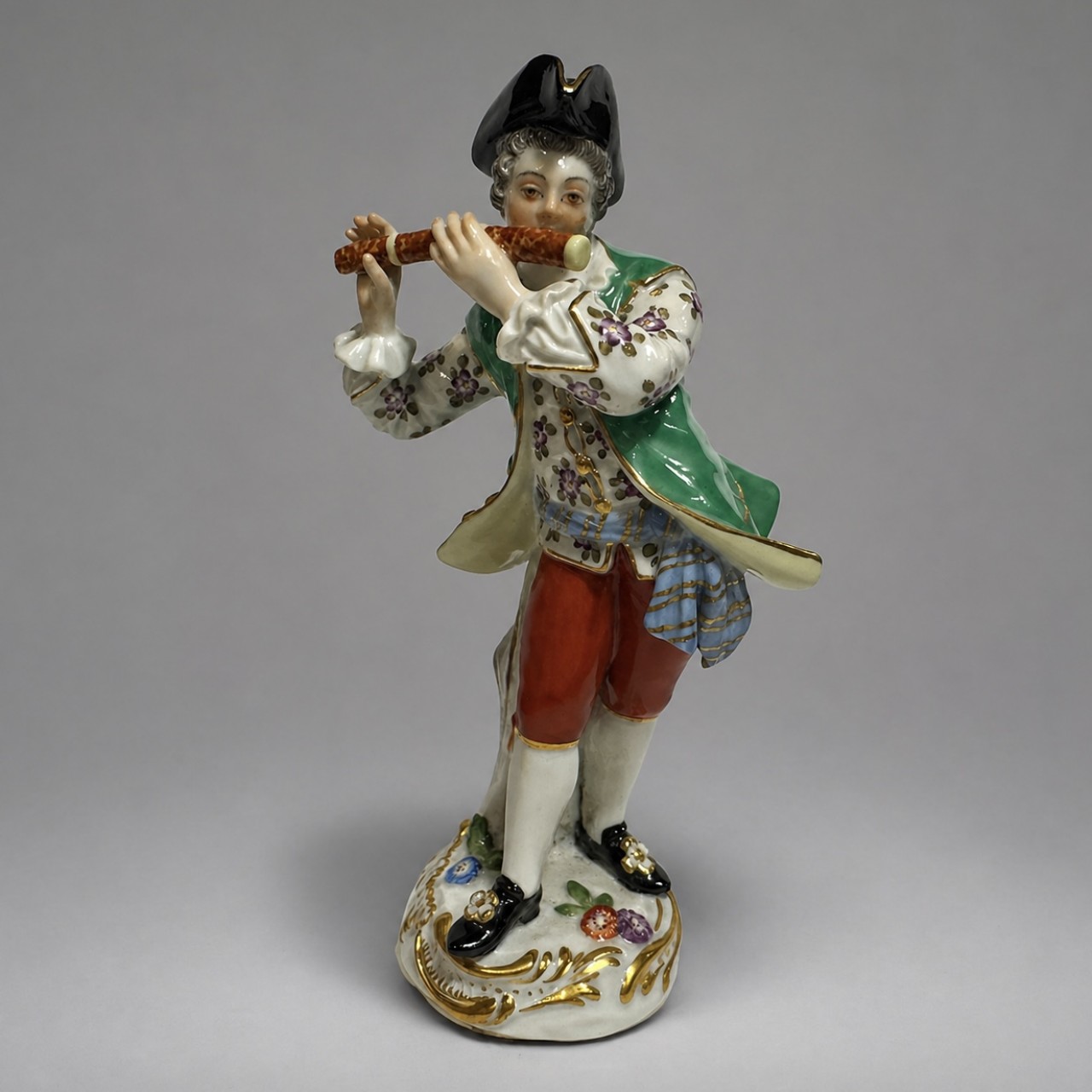 Фигура «Флейтист»